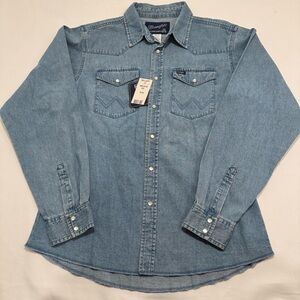 Wrangler Light wash Blue Denim Shirt